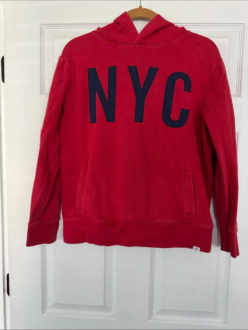 Kids Gap XXL  Red 'NYC' Hoodie Sweater - Casual Pullover